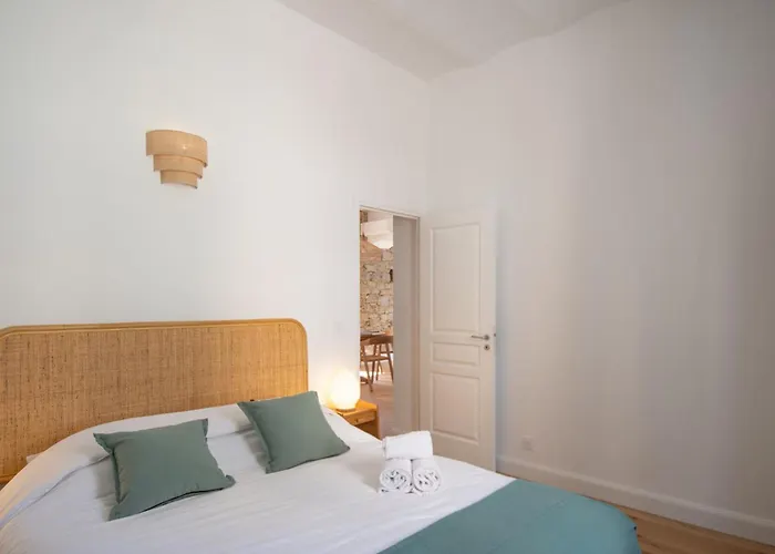 Lume Vue Au Coeur A Deux Pas Port Citadelle Apartmán *