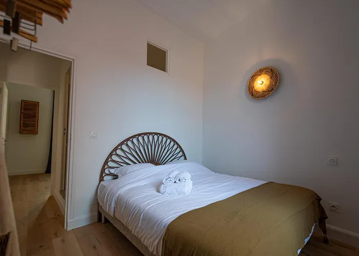 Lume Vue Au Coeur A Deux Pas Port Citadelle Apartmán *